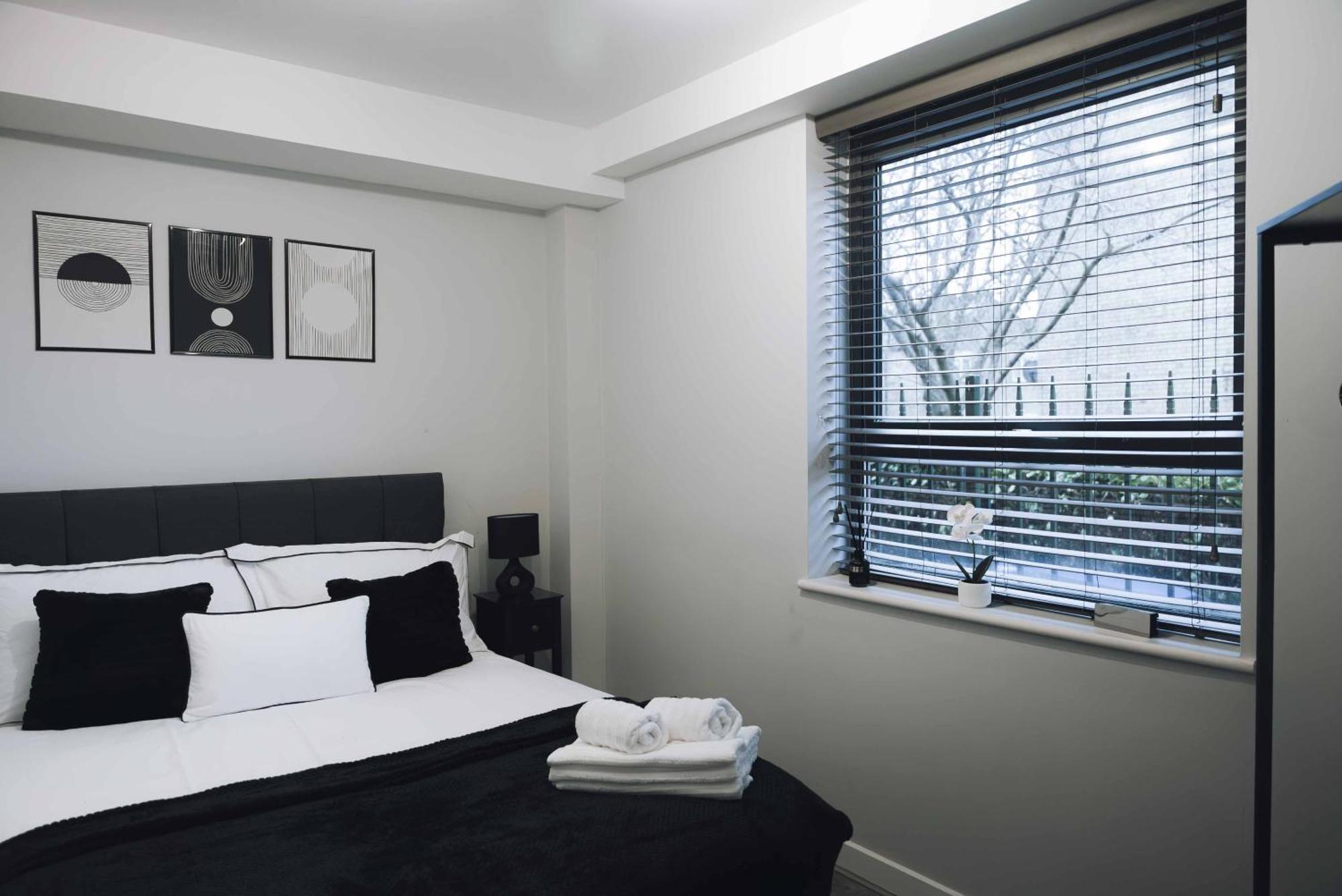 Stylish 2-bed In Stratford