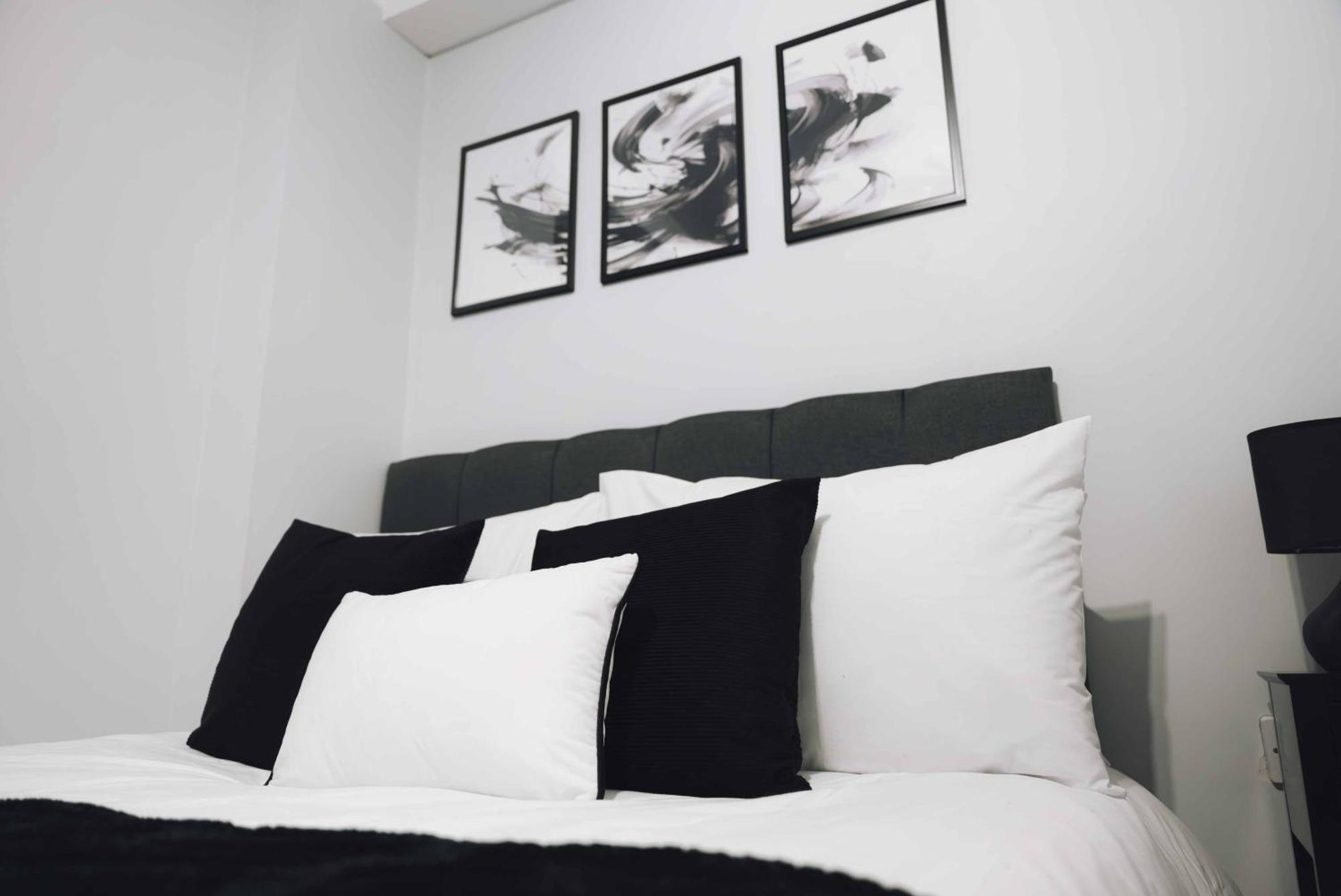 Stylish 2-bed In Stratford Appartamento *